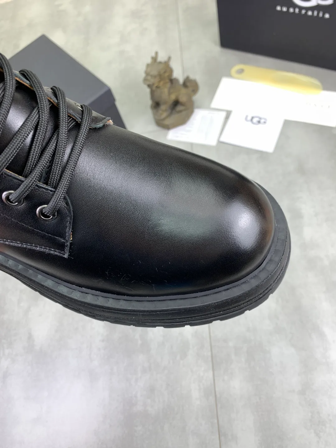 Men's men's shoes 💰P660 New arrival 🆕🆕🆕 IUGGI Men's British retro Martin boots Winter new men's outdoor hiking boots First layer of cowhide on the outside and wool on the inside Comfortable and warm Rubber sole sole Non-slip and firm Trendy and fashionable Casual and versatile Size: 38-44 (45 customized) Color: three colors